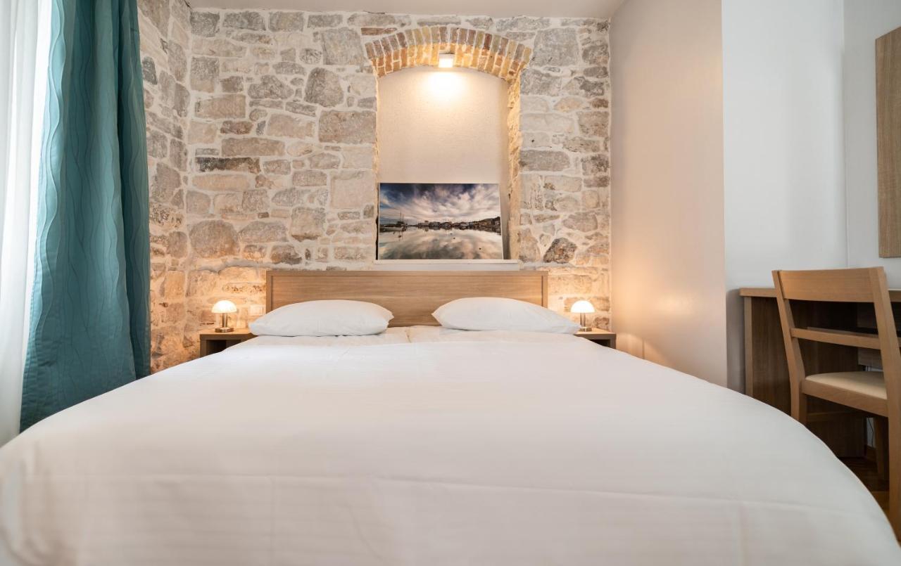 Tifani Luxury Rooms 2 Split Exterior foto