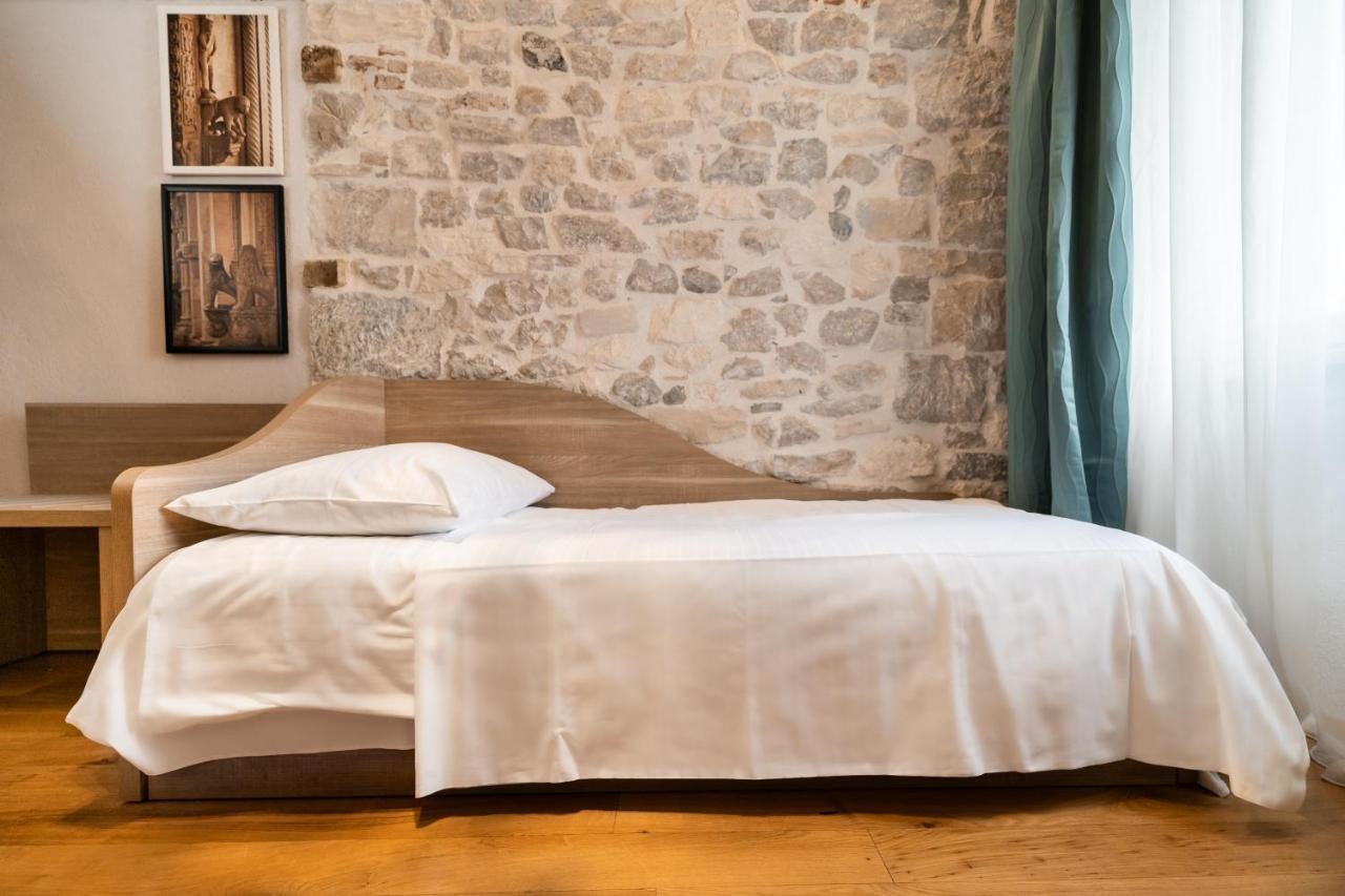 Tifani Luxury Rooms 2 Split Exterior foto