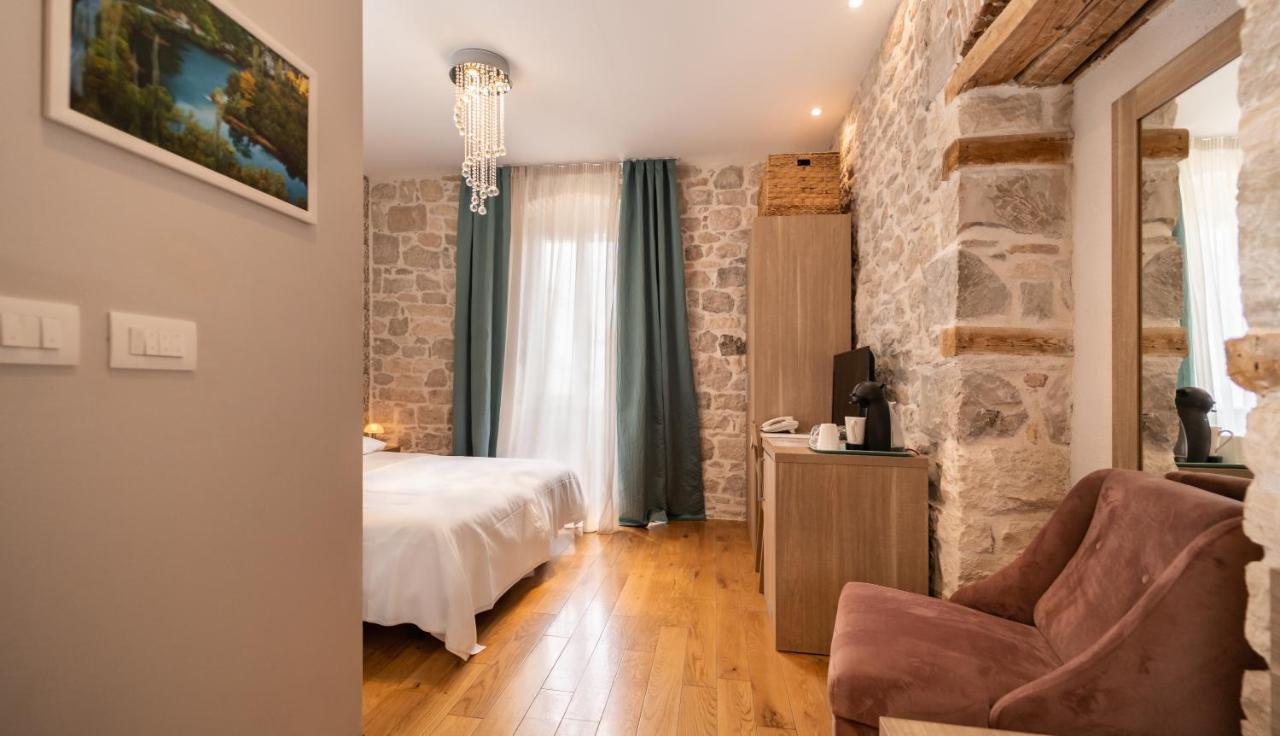 Tifani Luxury Rooms 2 Split Exterior foto