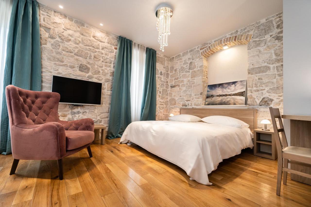 Tifani Luxury Rooms 2 Split Exterior foto
