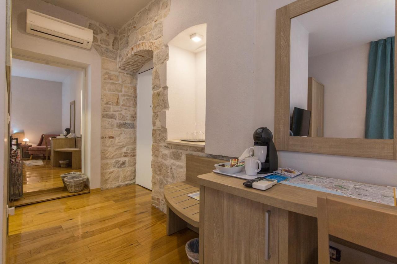 Tifani Luxury Rooms 2 Split Exterior foto